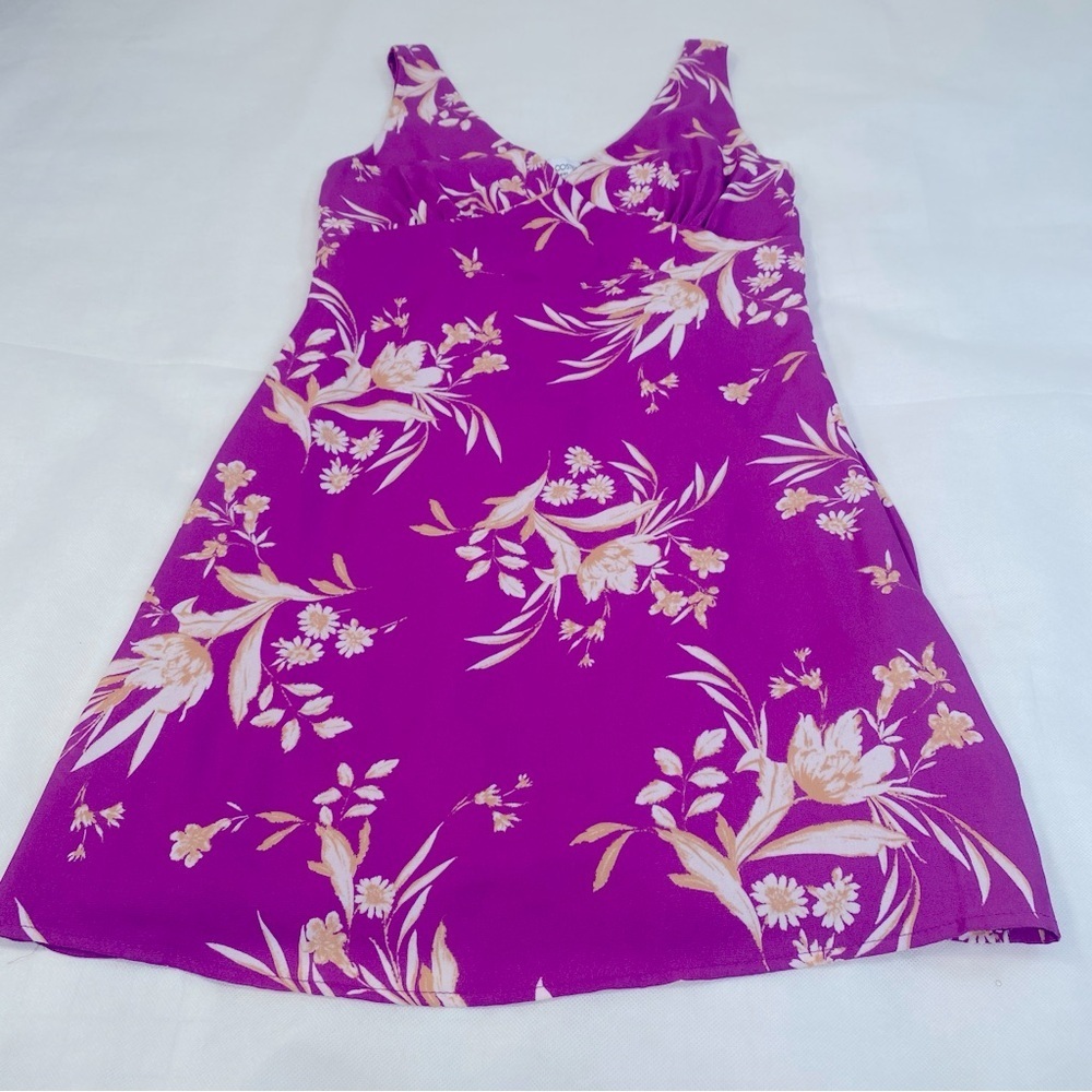 NWOT.Rolla Coster Purple Floral Dress Size Medium